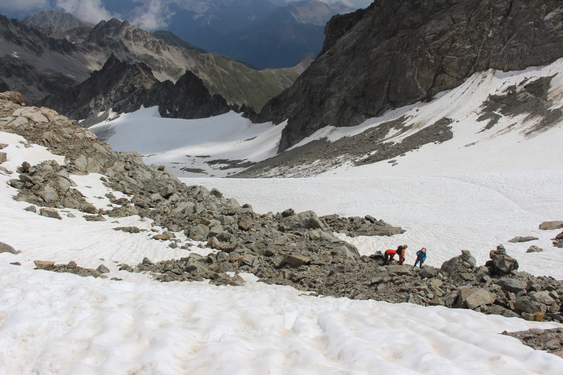 Am Übergang vom Gletscher auf den Fels | © Stefan Weinmann