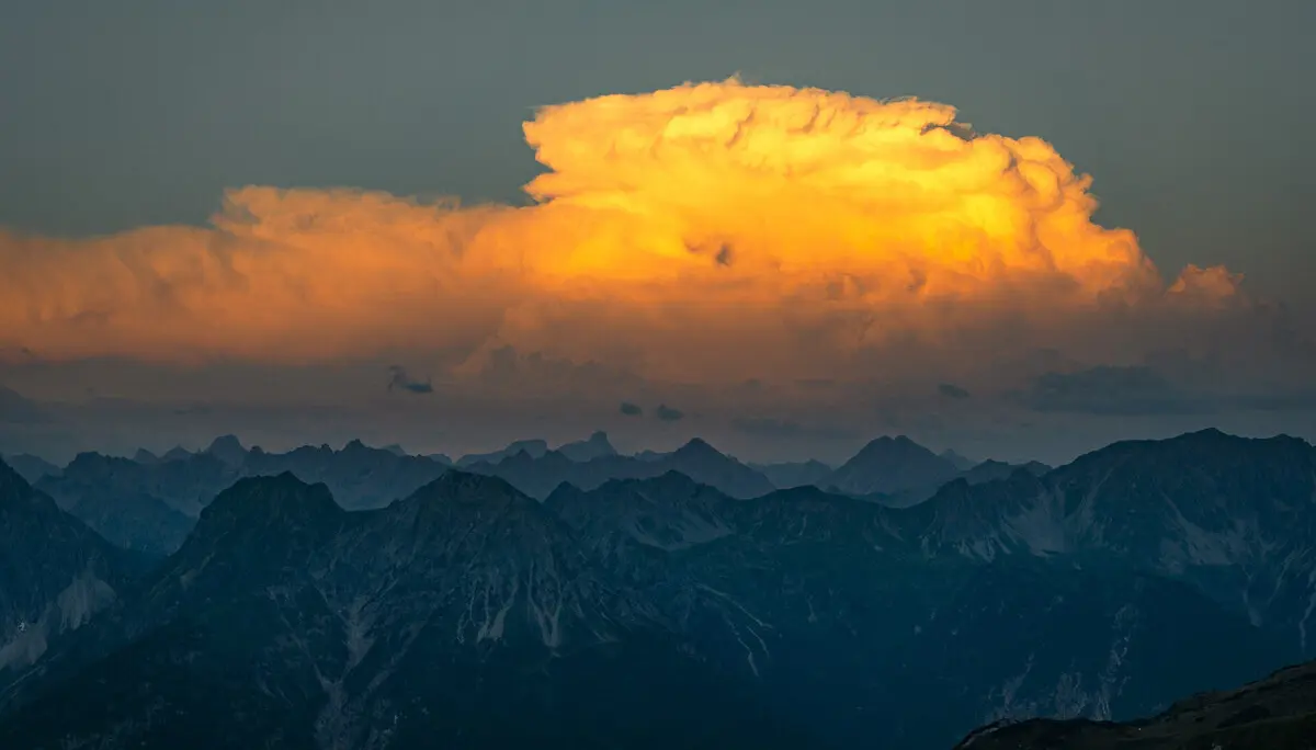 Sonnenuntergang Anhalterhütte | © Sven Burbott