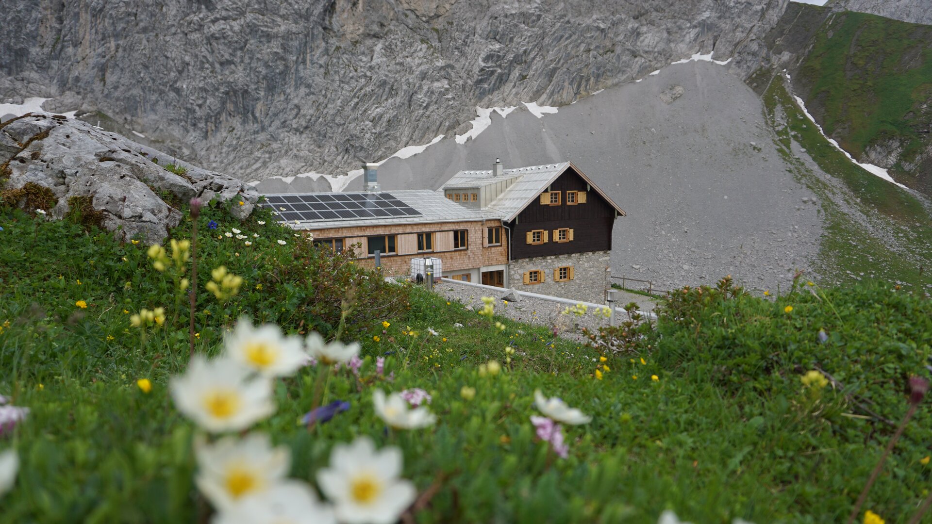 Anhalter Hütte | © Angelika Grünauer Anhalter Hütte | © Angelika Grünauer