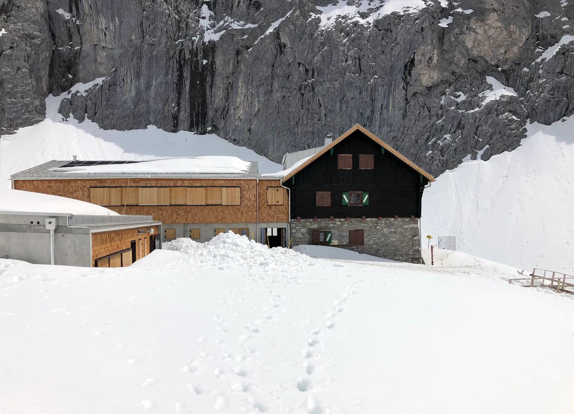 Anhalter Hütte im Winter | © Sektion Oberer Neckar