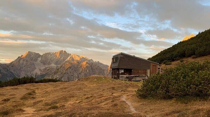 Heiterwandhütte im Herbst | © Reiner Hils