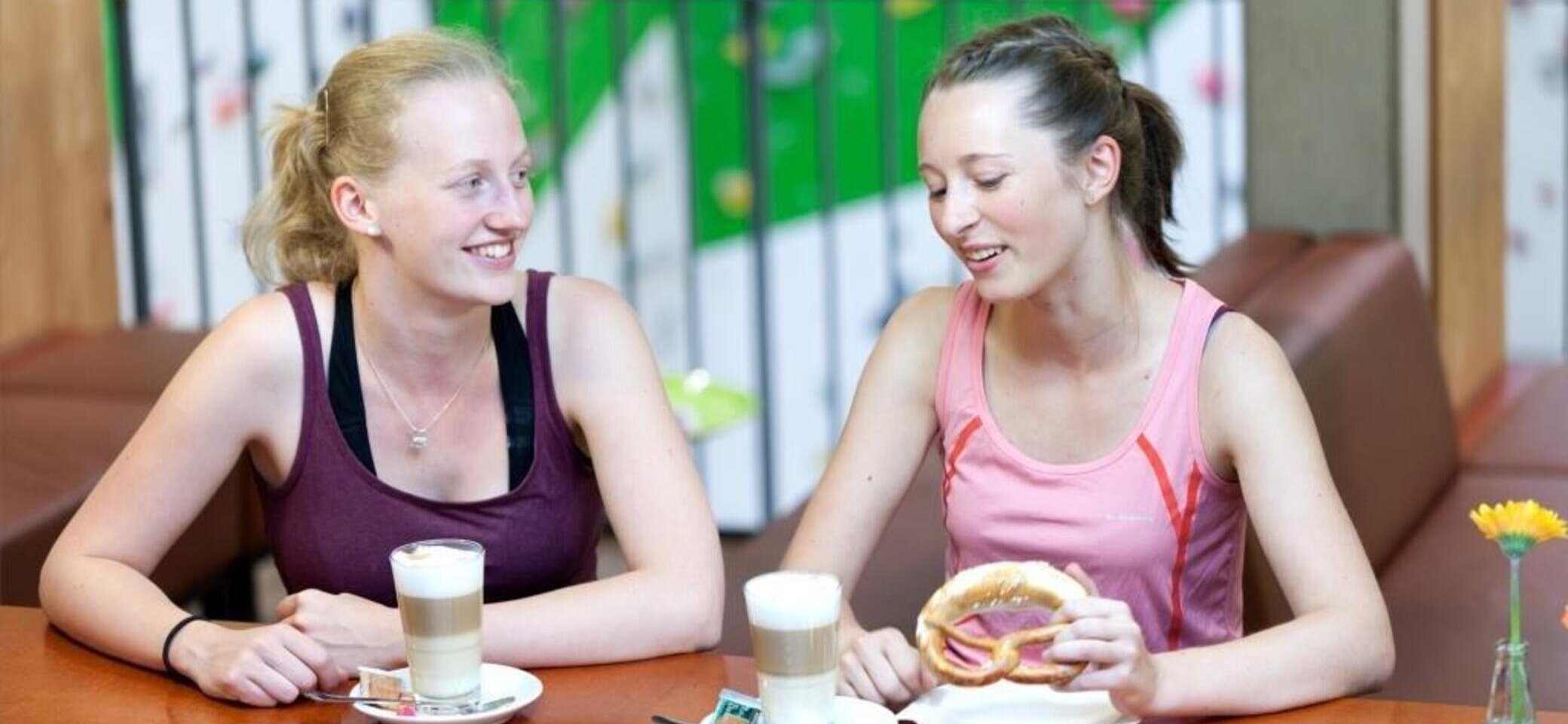 Kaffee trinken im Bistro | © David Hütter